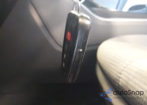 2022 Toyota Highlander Le из США, поврежденный, VIN 5TDBZRBH3NS252318